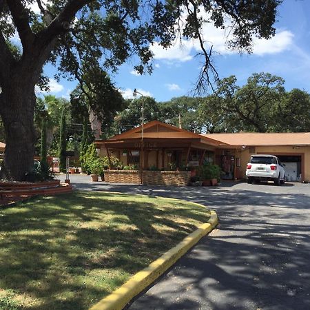 Walnut Forest Motel Austin Exterior photo