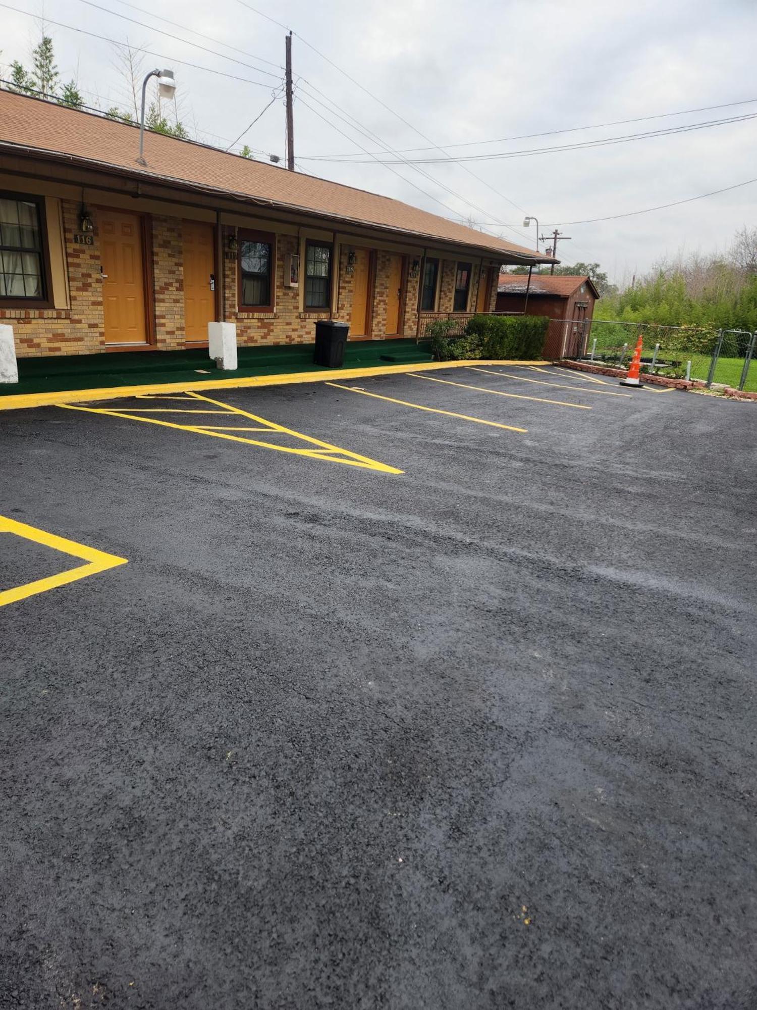 Walnut Forest Motel Austin Exterior photo